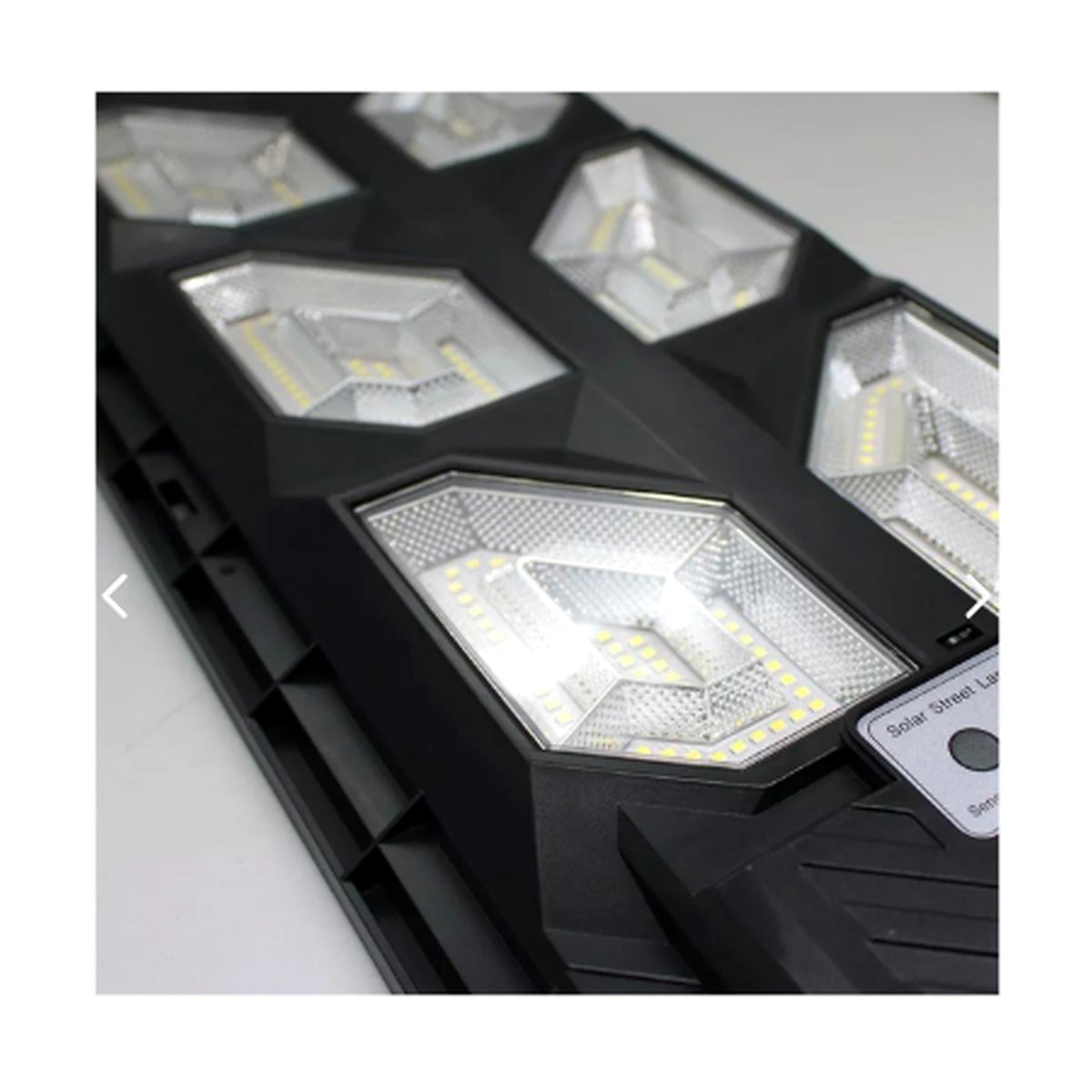 Foco Solar Grande 700W con Control Remoto — galería 03