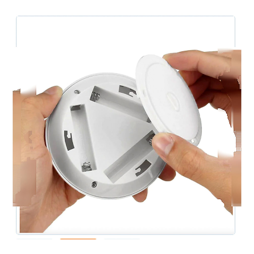 Luces LED Inalámbricas con Control Remoto (Pack 3) — compartimento 3 AAA